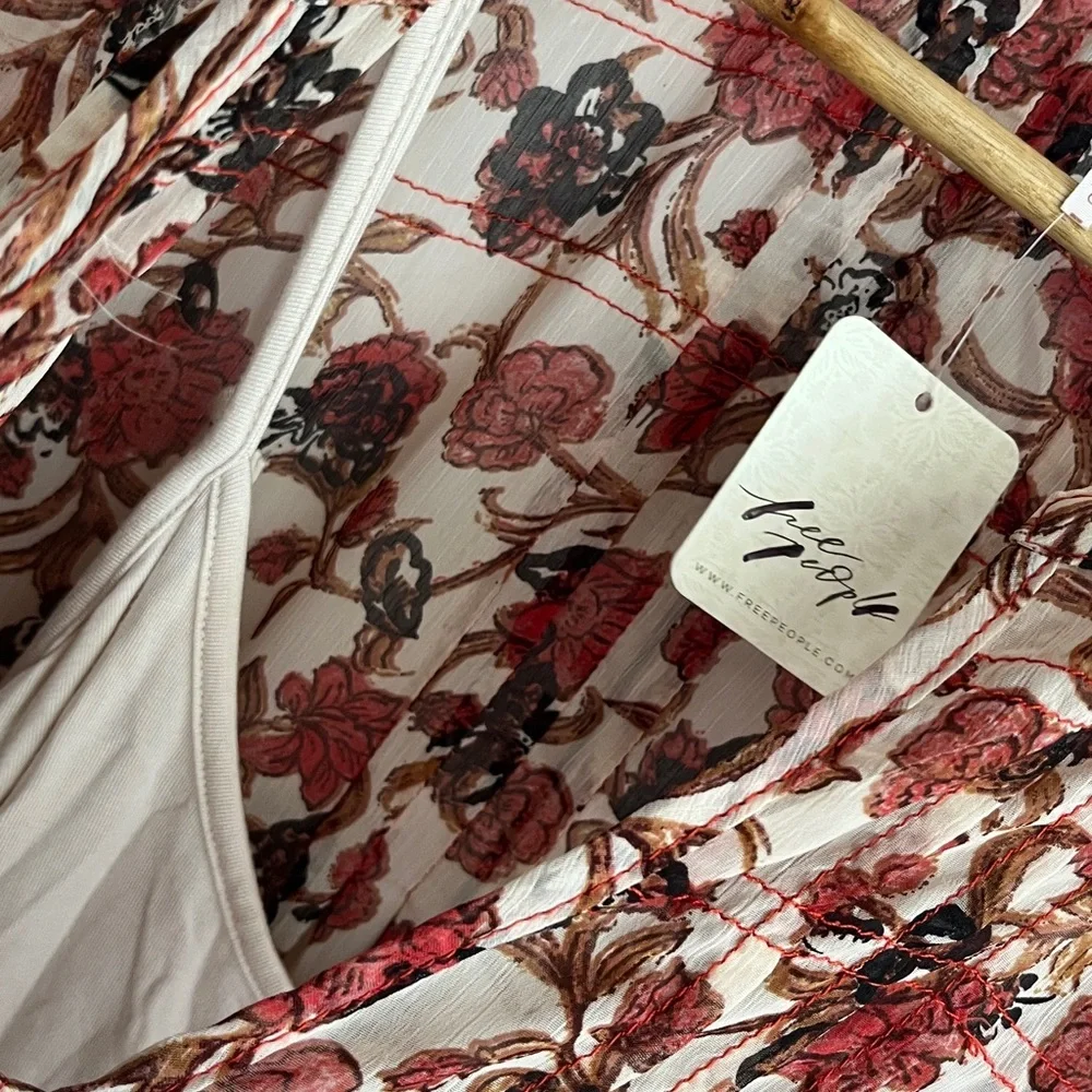 Free People Women’s See It Through Pleated Front Floral Maxi Dress Large NWT - Picture 10 of 16